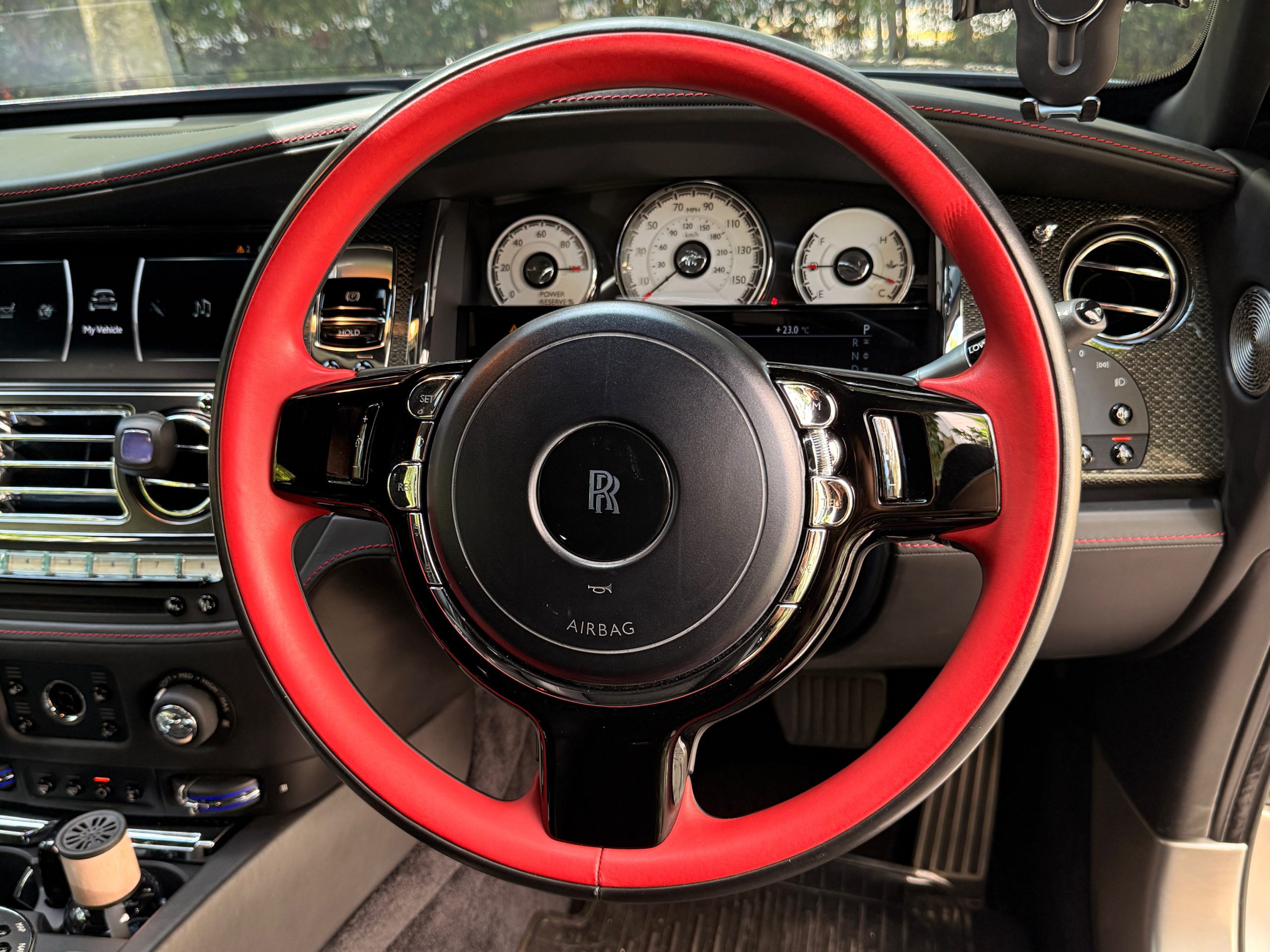 Rolls Royce Dawn - Image 9